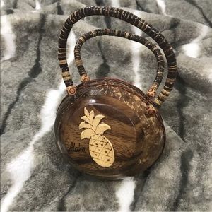 Hawaii Aloha Coconut Purse Pineapple Dolphin Zip